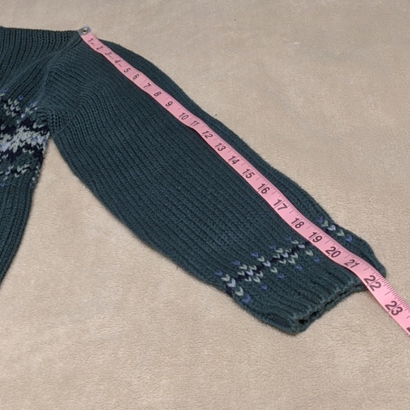 Eddie Bauer oversized Sweater cropped Vtg. Holiday Christmas greens black blue - Picture 7 of 8